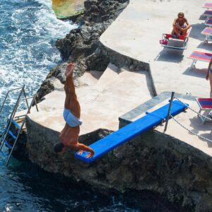 diver-atlido-capo-di-conca-amalfi-coast