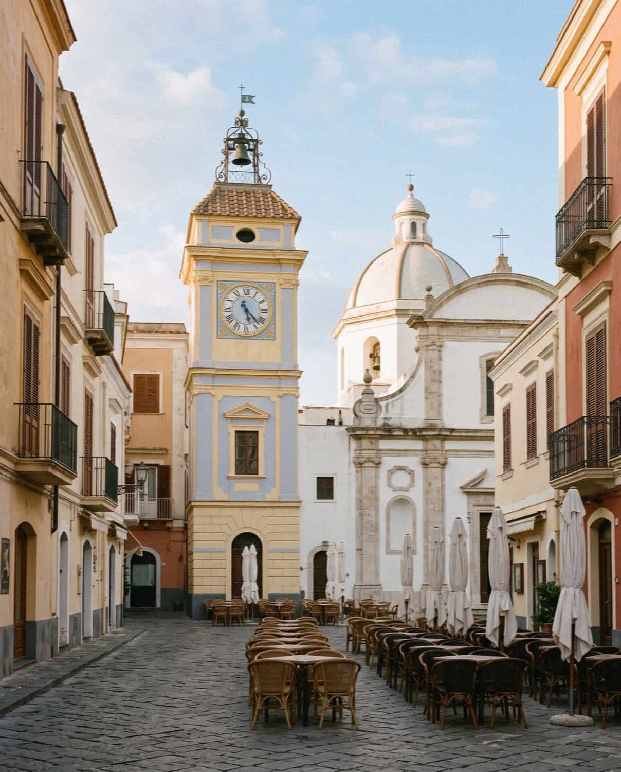 The Piazzetta of Capri in the quiet early morning