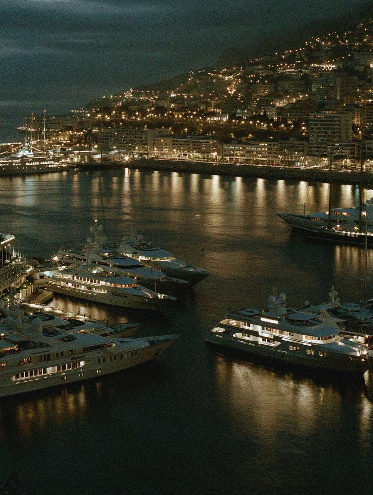 The Monte-Carlo harbour lit up at night