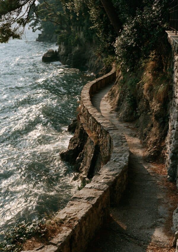 The seaside Passeggiata dei Baci stone path winding along the coast near Portofino