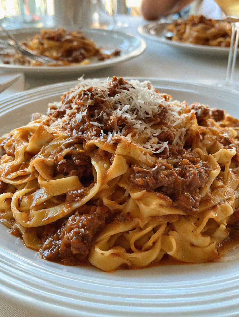 Tagliatelle al ragu, the classic pasta of Bologna