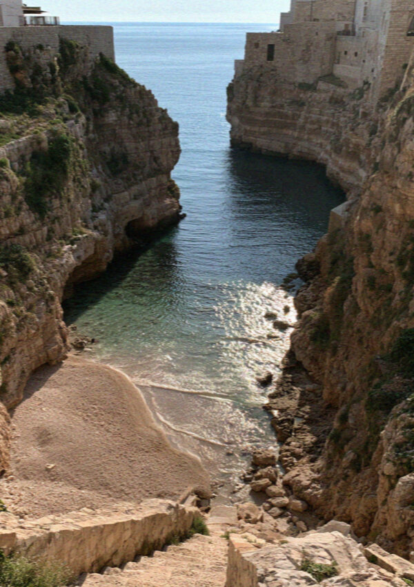 Lama Monachile cove seen from the old bridge, Polignano a Mare