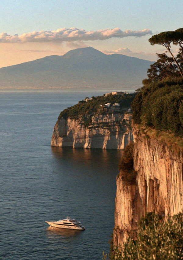 Sorrento vesuvius golden hour
