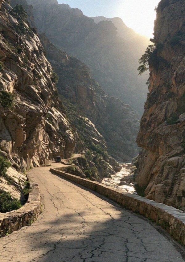 The one lane gorge road in the interior of Corsica