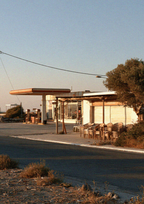 A roadside stop on the flat inland side of Santorini at dusk