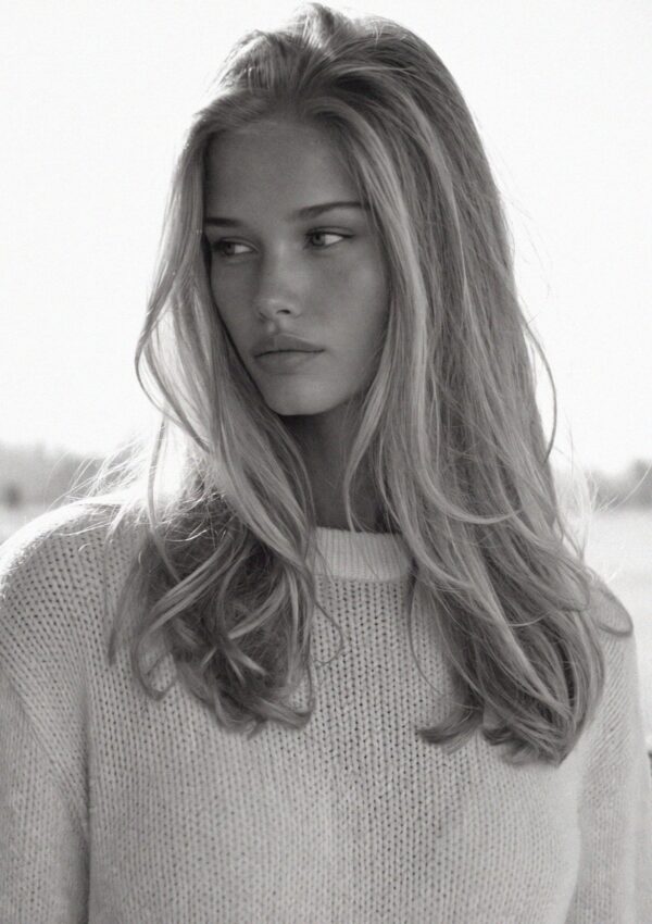 Victoria van der Berg in a cold wind at altitude in the interior of Corsica